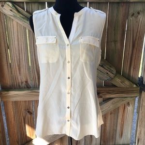 White House Black Market Cream Silk Hi Low Button Up Sleeveless Blouse Size S
